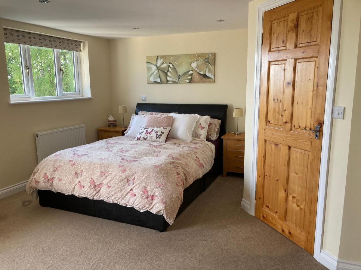 East Hillerton House Guest House เครดิตัน ภายนอก รูปภาพ